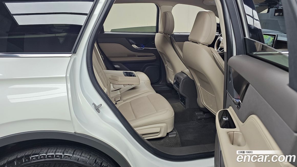 Lincoln Corsair 2021