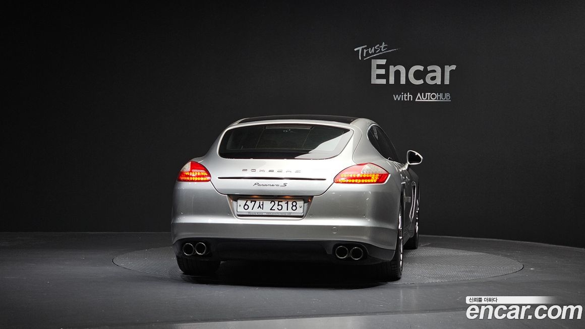 Porsche Panamera 2010