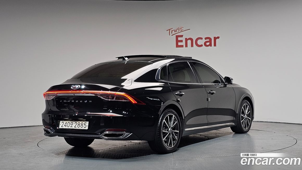 Hyundai Grandeur 2022