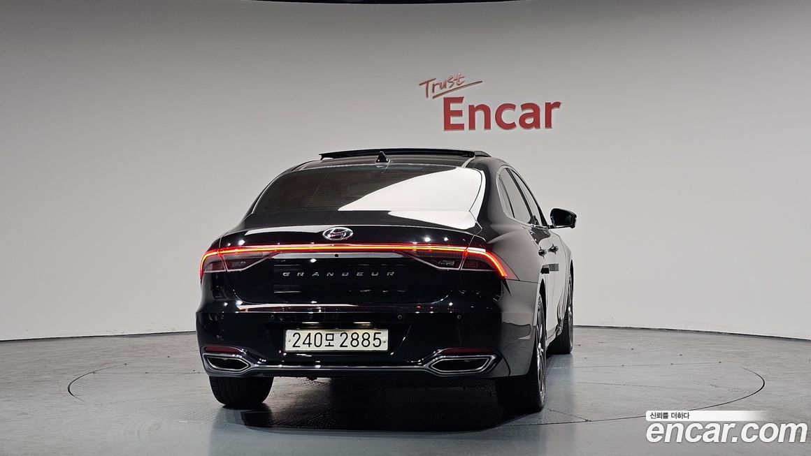 Hyundai Grandeur 2022