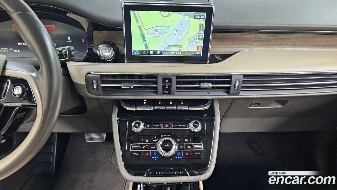 Lincoln Corsair 2021