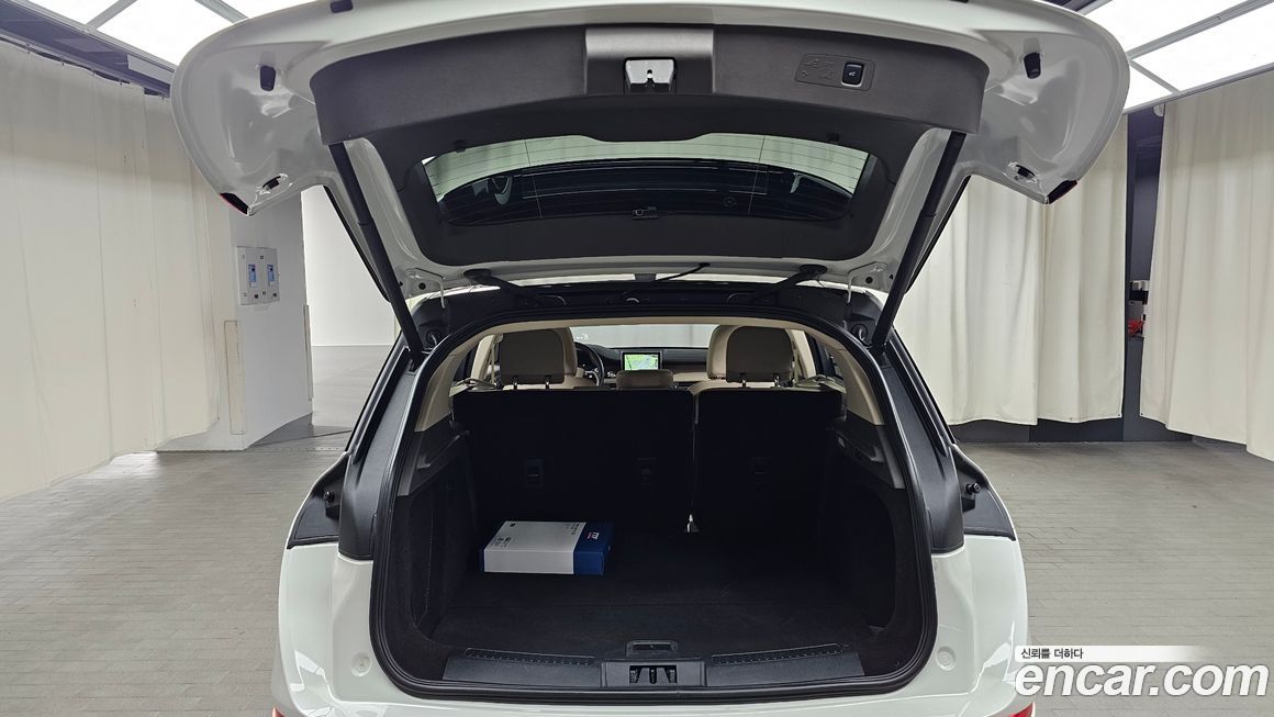 Lincoln Corsair 2021