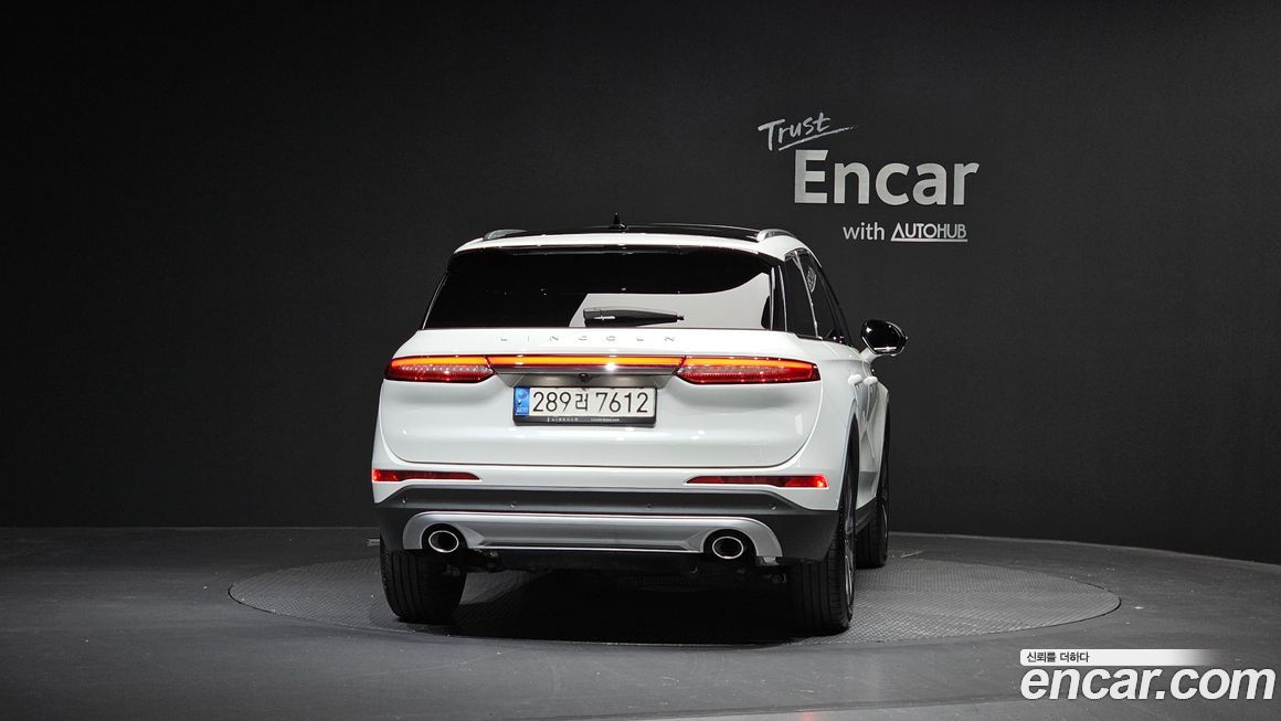 Lincoln Corsair 2021