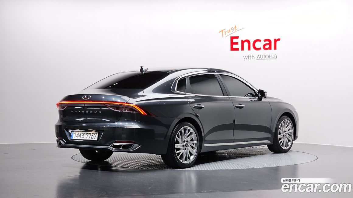 Hyundai Grandeur 2022