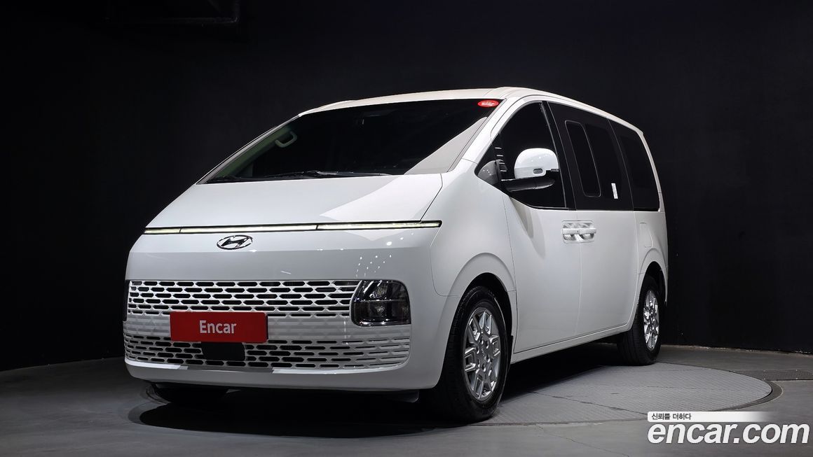 Hyundai Staria 2024