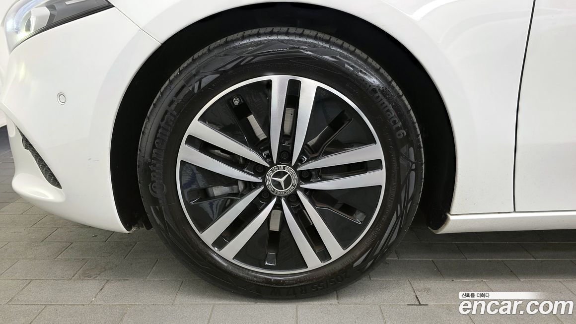 Mercedes-Benz A-Class 2023