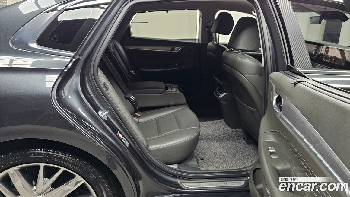 Hyundai Grandeur 2022