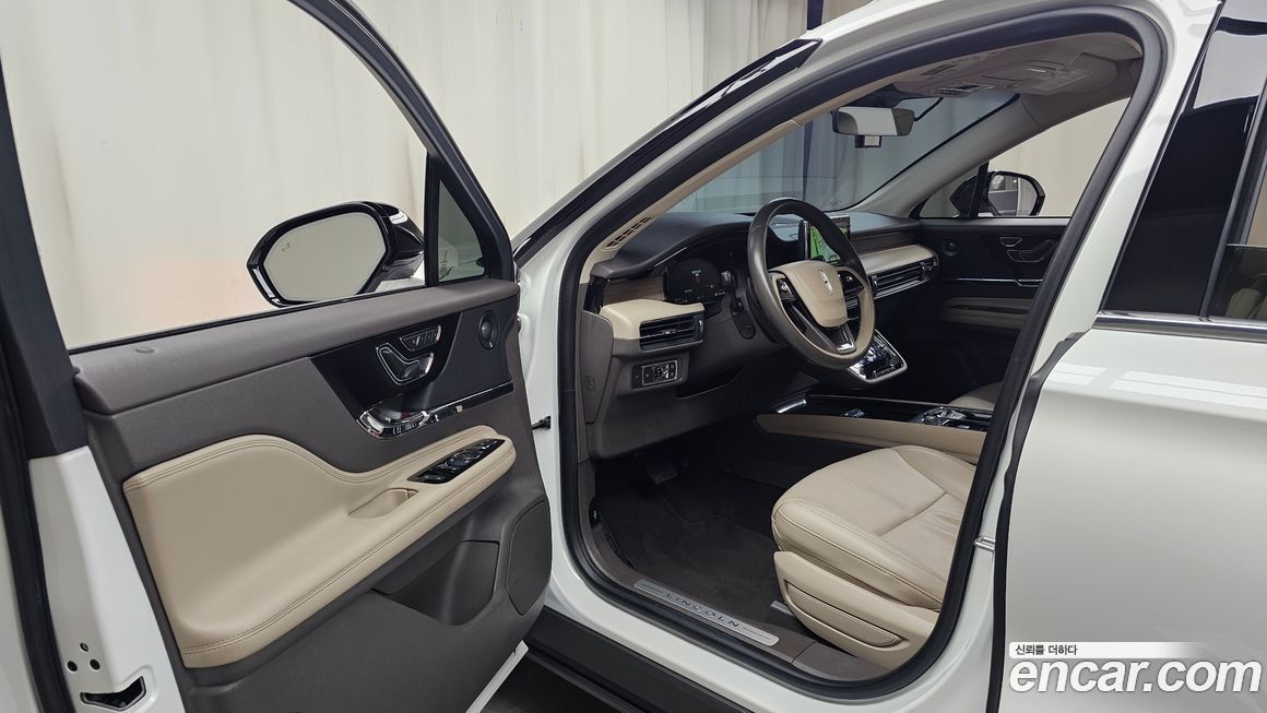 Lincoln Corsair 2021