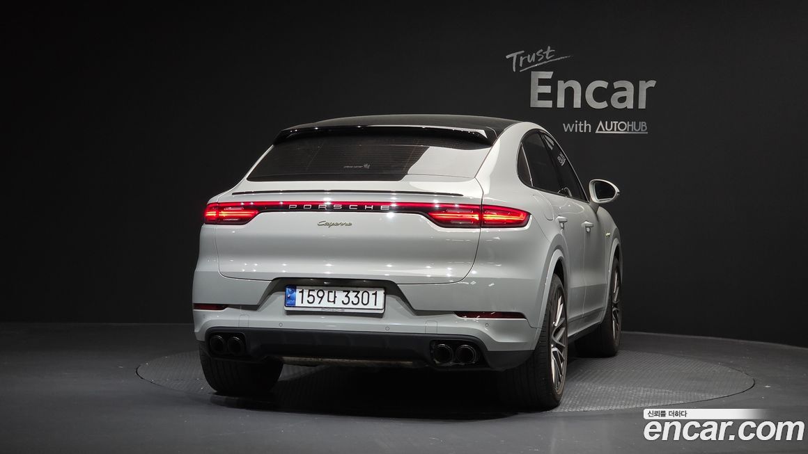 Porsche Cayenne 2023