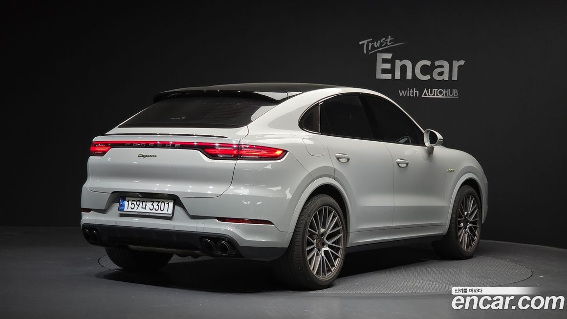 Porsche Cayenne 2023