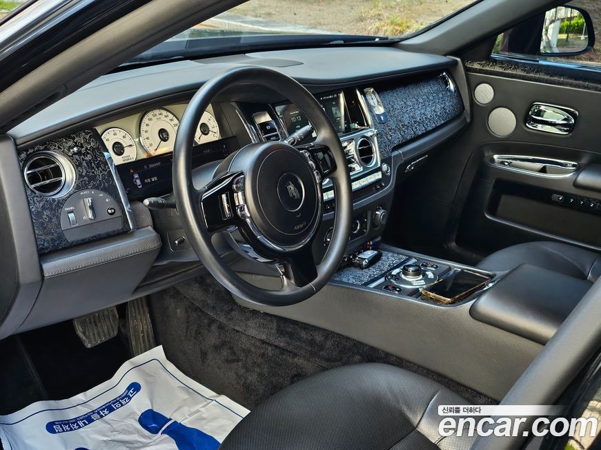 Rolls-Royce Ghost 2013