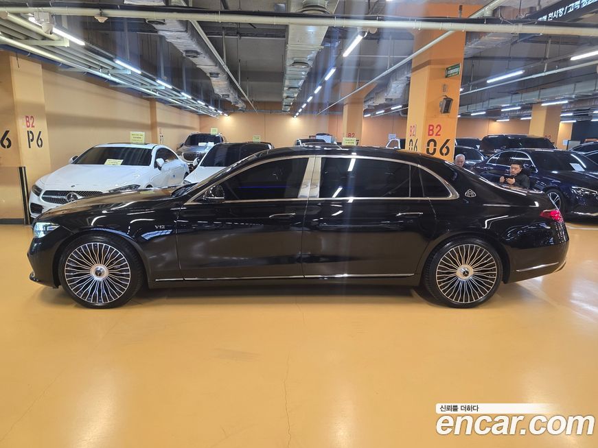 Mercedes-Benz S-Class 2022