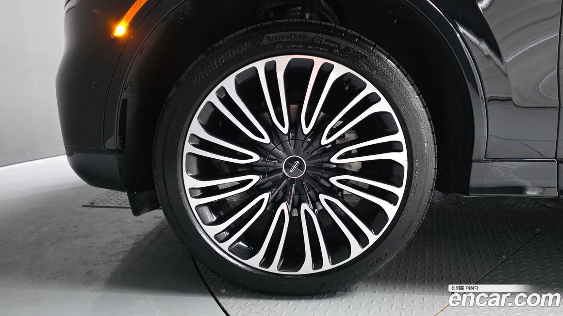 Lincoln Aviator 2021