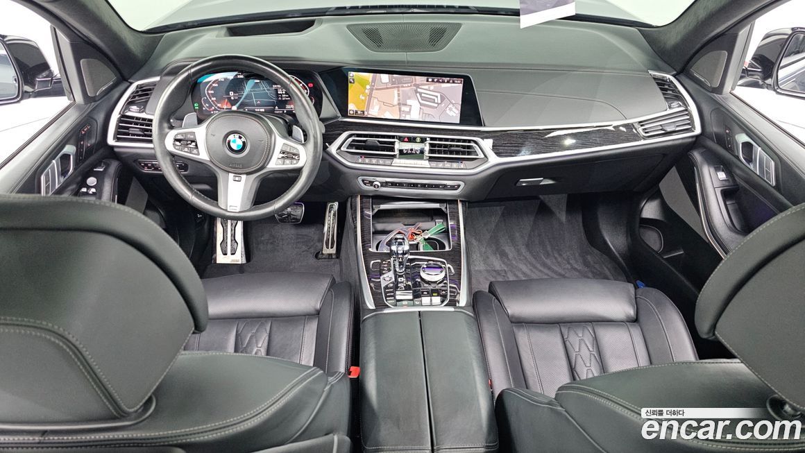 BMW X7 2021