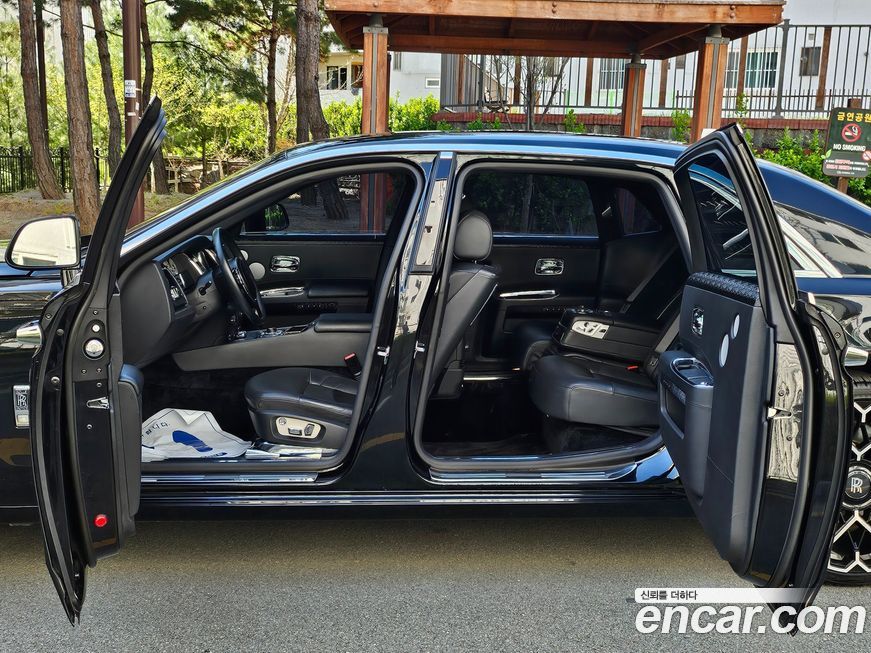 Rolls-Royce Ghost 2013