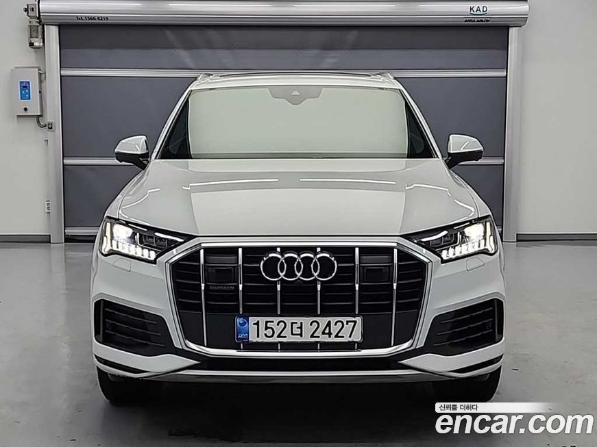 Audi Q7 2021