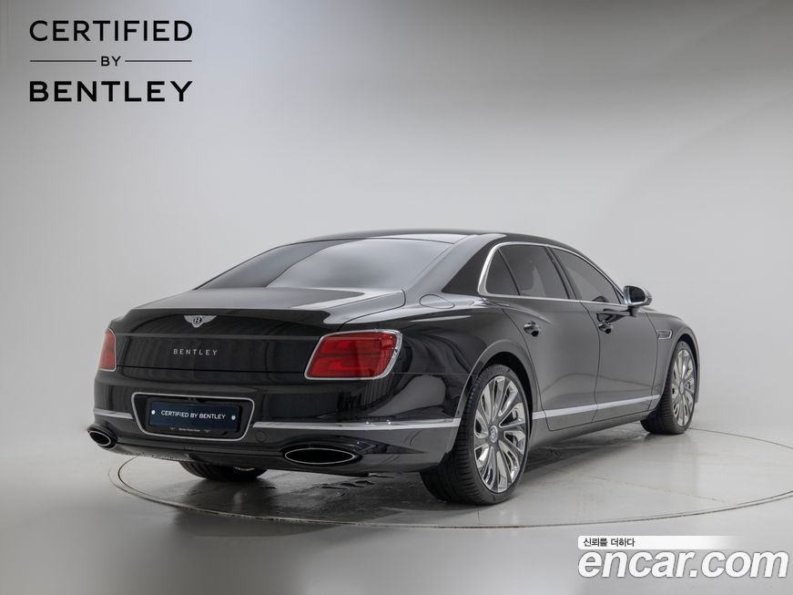 Bentley Flying Spur 2025