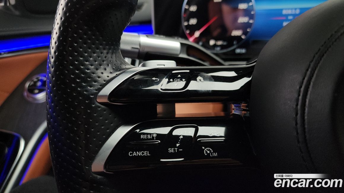 Mercedes-Benz S-Class 2021