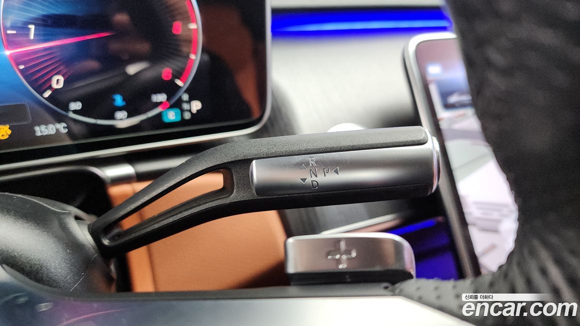 Mercedes-Benz S-Class 2021