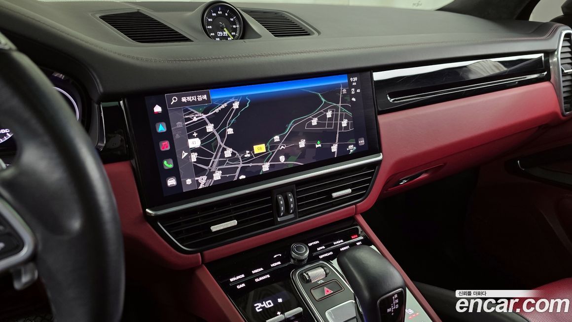 Porsche Cayenne 2022