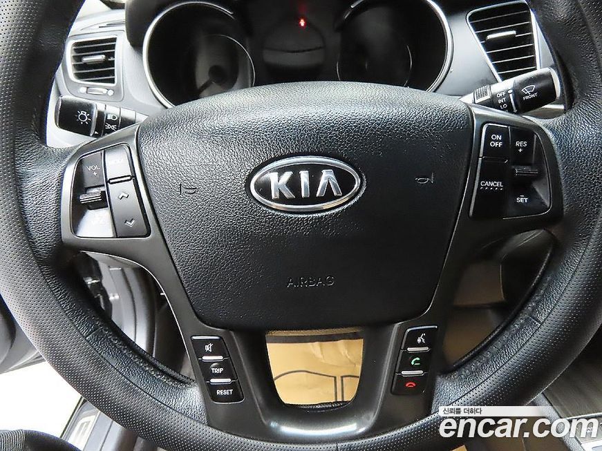 Kia K7 2012