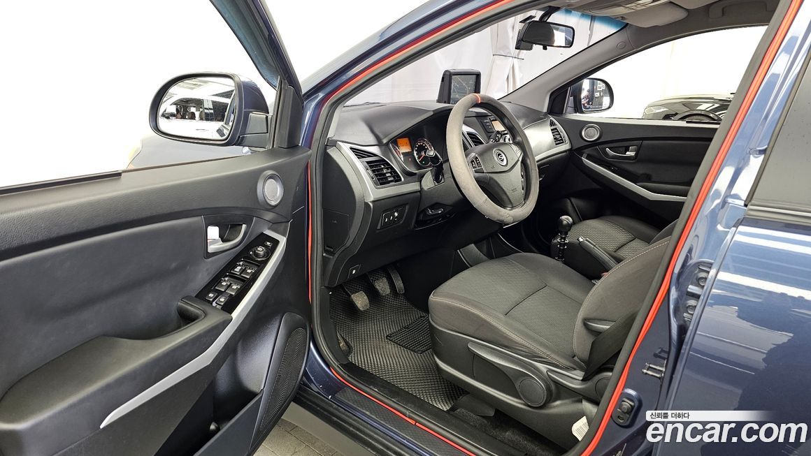 KG_Mobility_Ssangyong KORANDO 2014