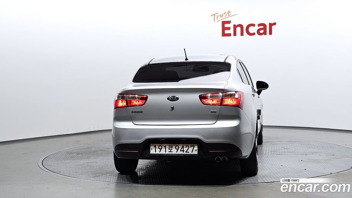 Kia pride 2014