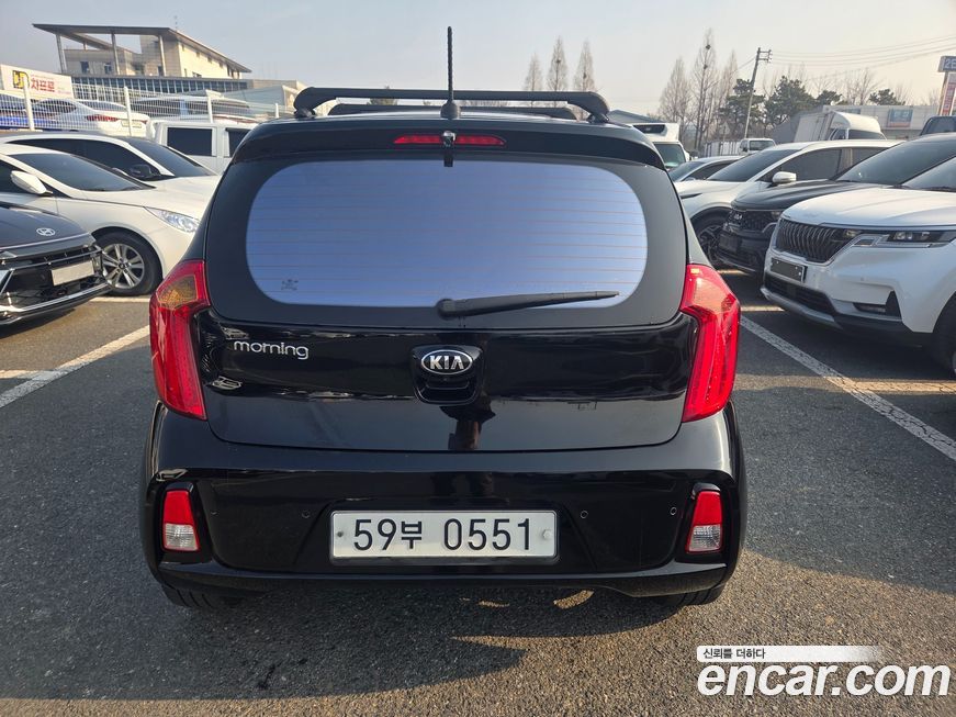 Kia morning 2016