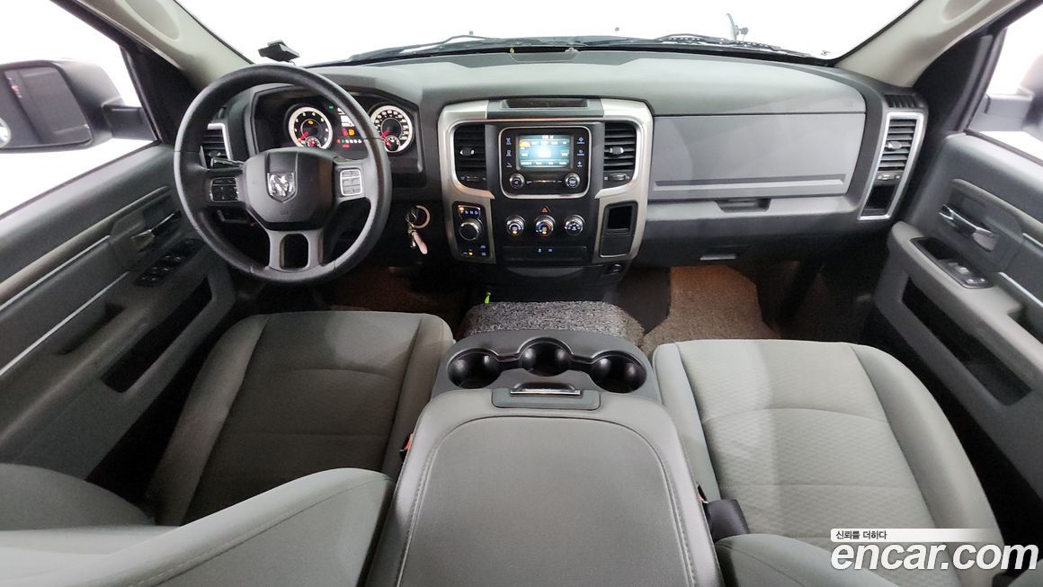 Dodge Ram Pick Up 2015