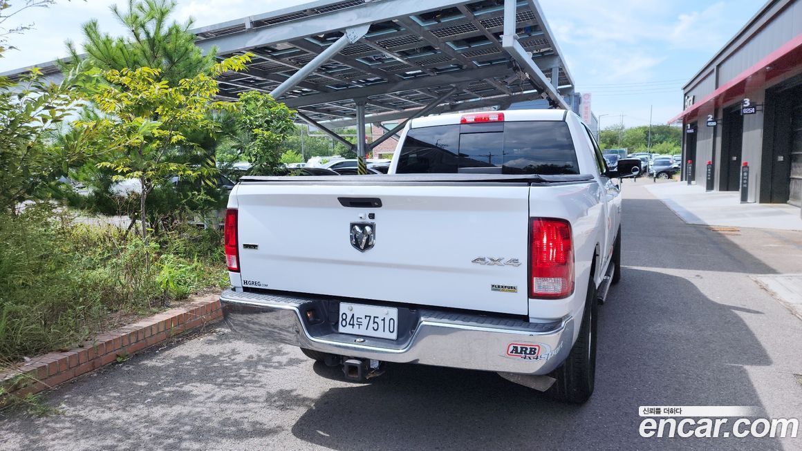 Dodge Ram Pick Up 2015