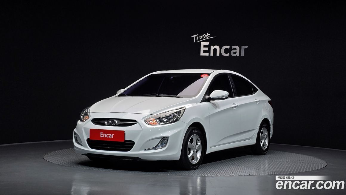Hyundai Accent 2015