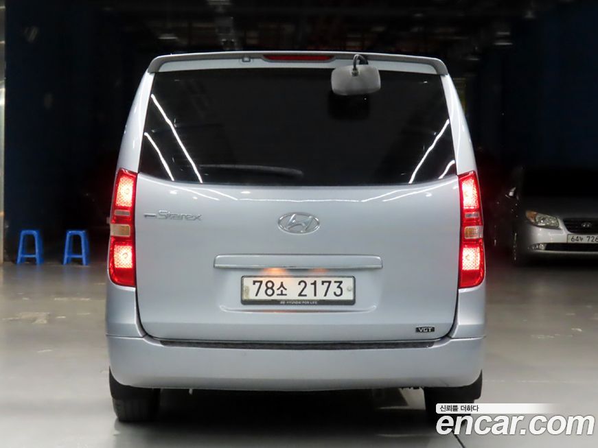 Hyundai Starex 2013