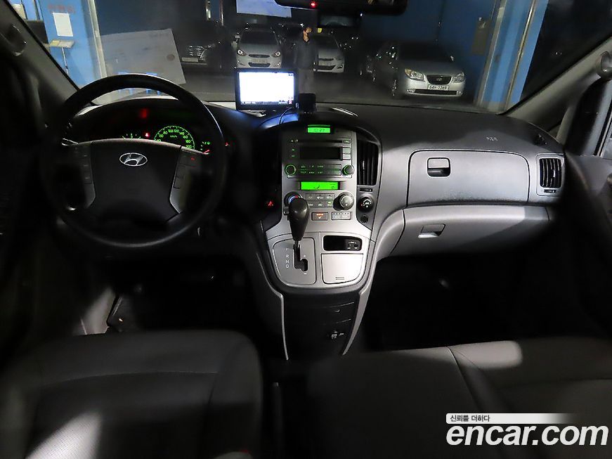 Hyundai Starex 2013