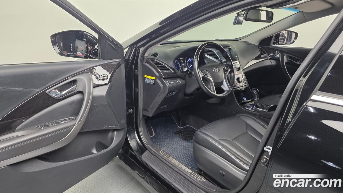 Hyundai Grandeur 2016