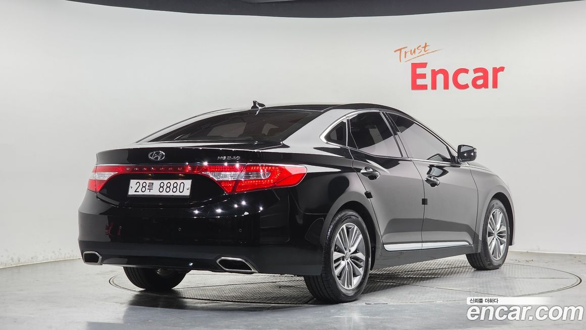 Hyundai Grandeur 2016