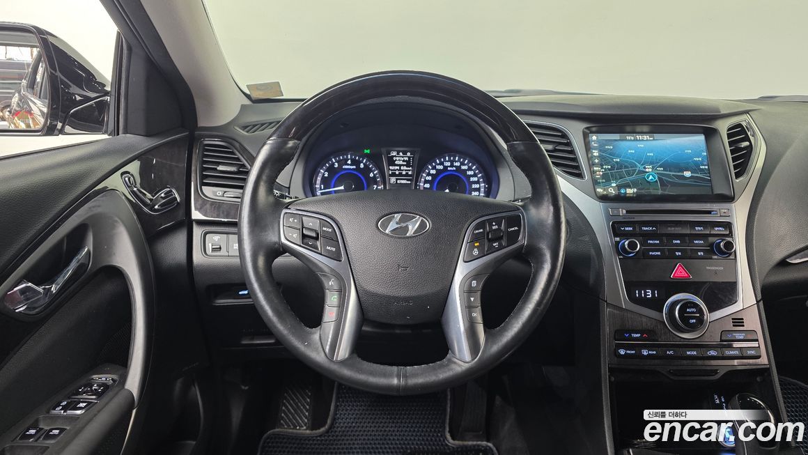 Hyundai Grandeur 2016