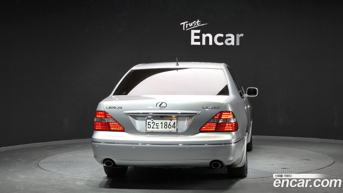Lexus LS 2006