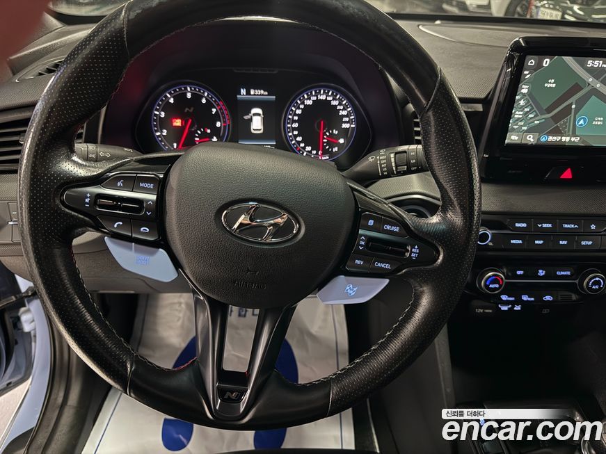 Hyundai Veloster 2019