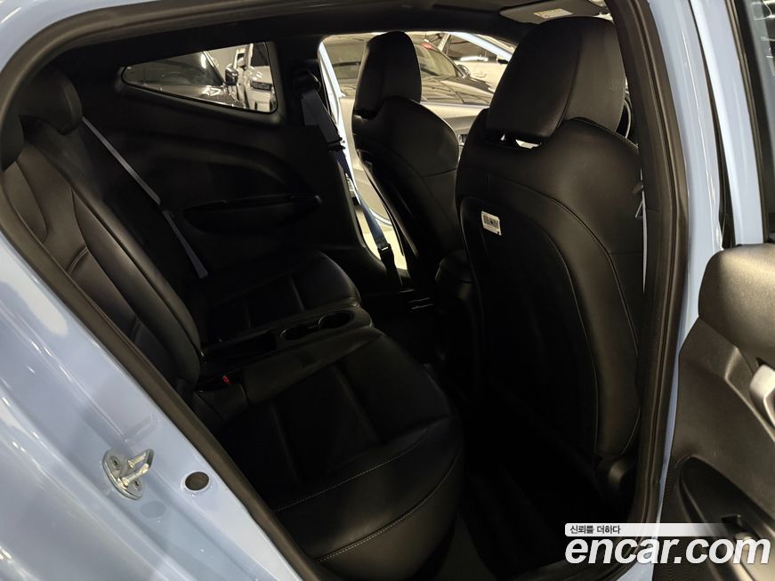 Hyundai Veloster 2019