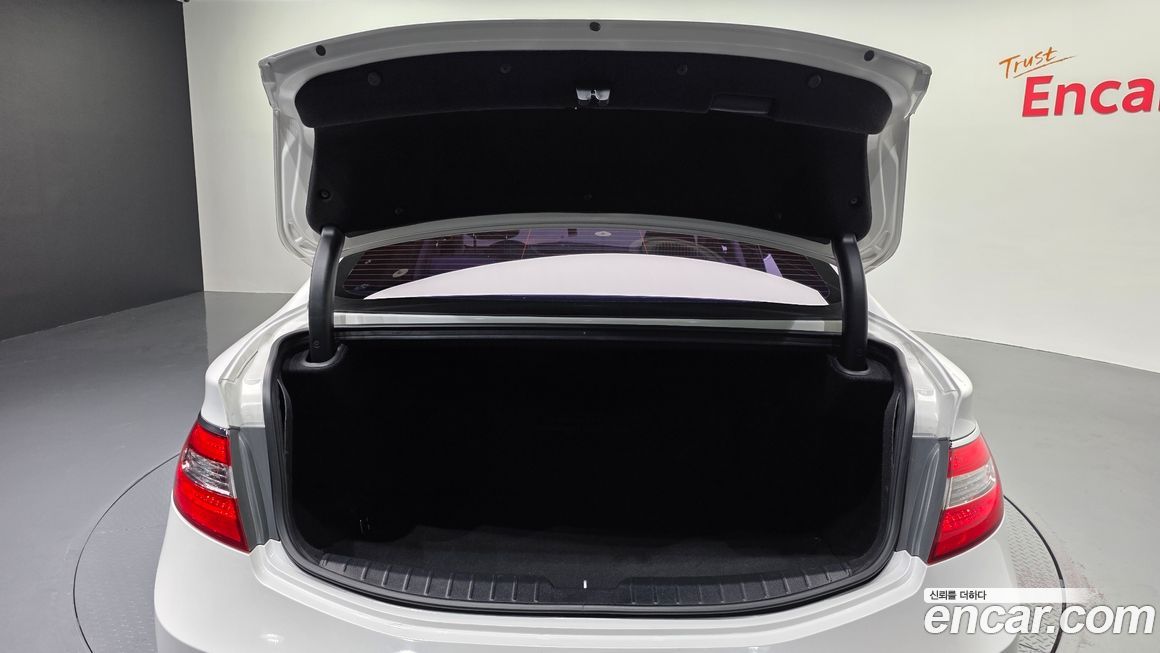 Hyundai Grandeur 2017