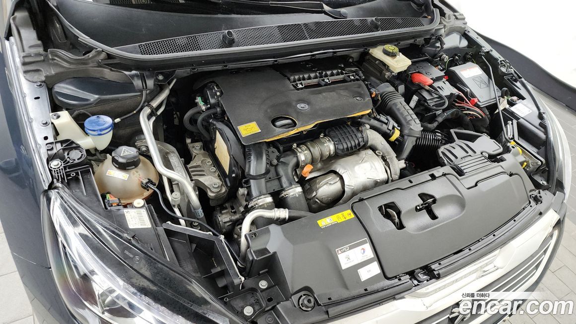 Peugeot 308 2016