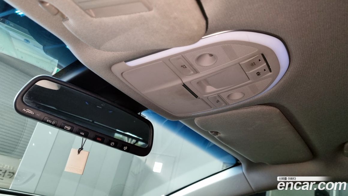 Hyundai Genesis 2016