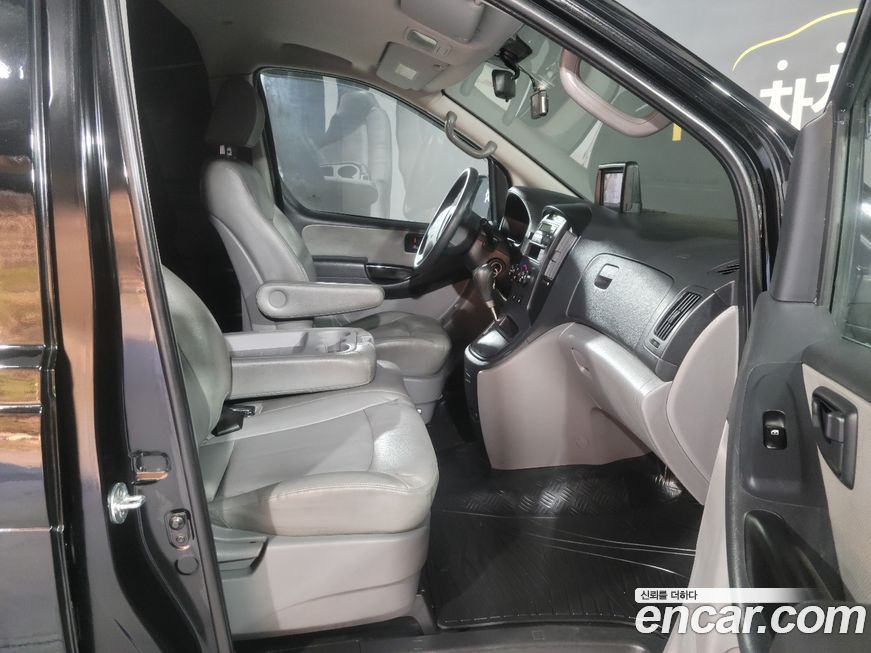 Hyundai Starex 2015