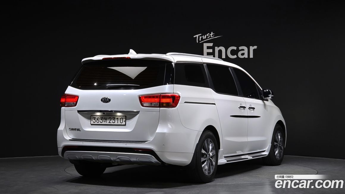 Kia Canival 2017