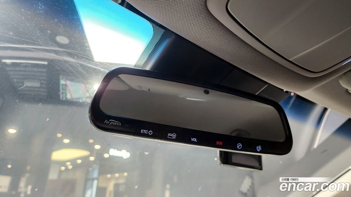 Hyundai Genesis 2016