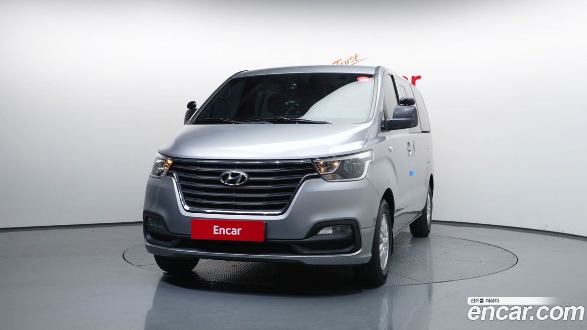 Hyundai Starex 2019