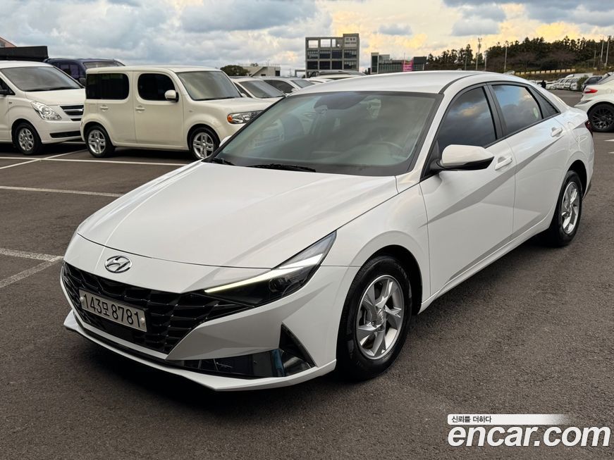 Hyundai AVANTE 2021