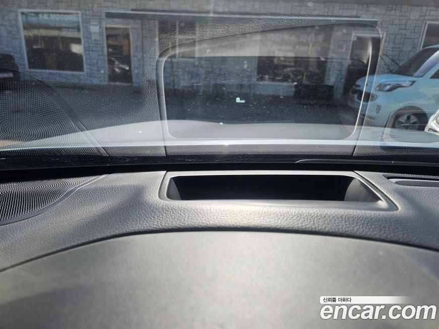 Hyundai Genesis 2016