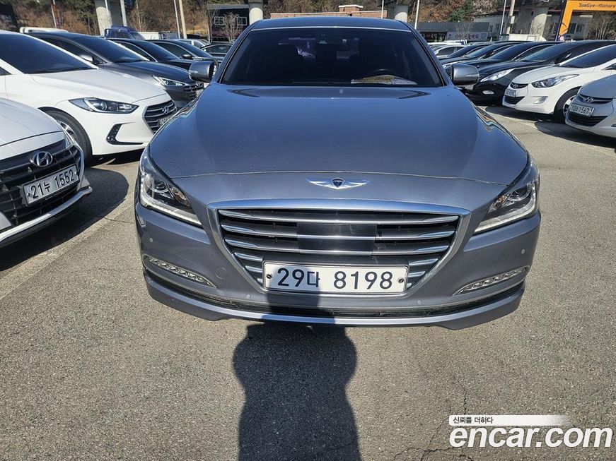 Hyundai Genesis 2016