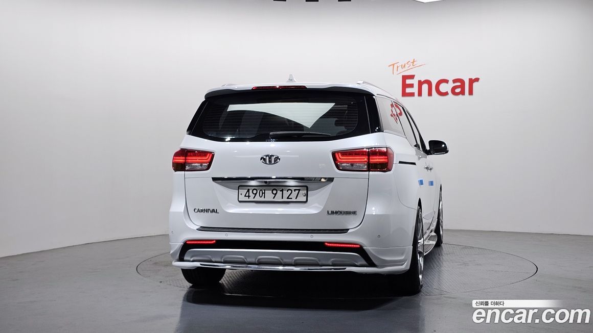 Kia Canival 2018